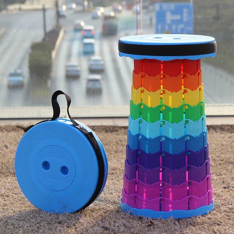 PORTABLE COLLASIBLE STOOL